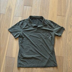 Vuori Men's Green Polo Shirt